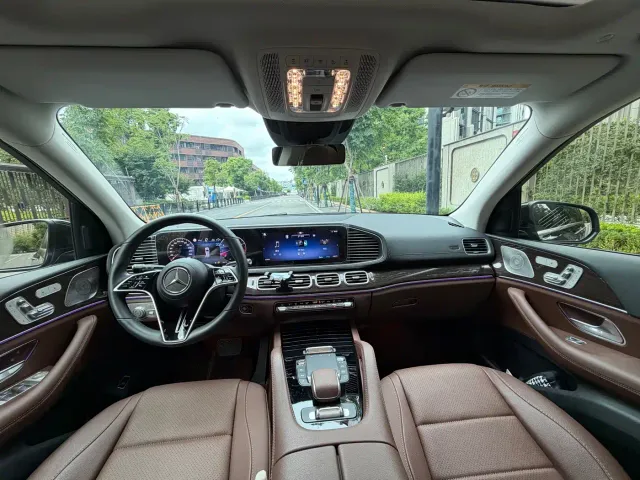 Mercedes-Benz GLE-Class — Фото автомобиля 12