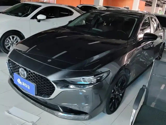 Фотография автомобиля — Mazda Axela