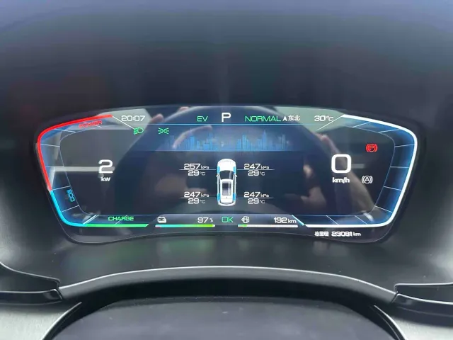 BYD Song PLUS — Фото автомобиля 13