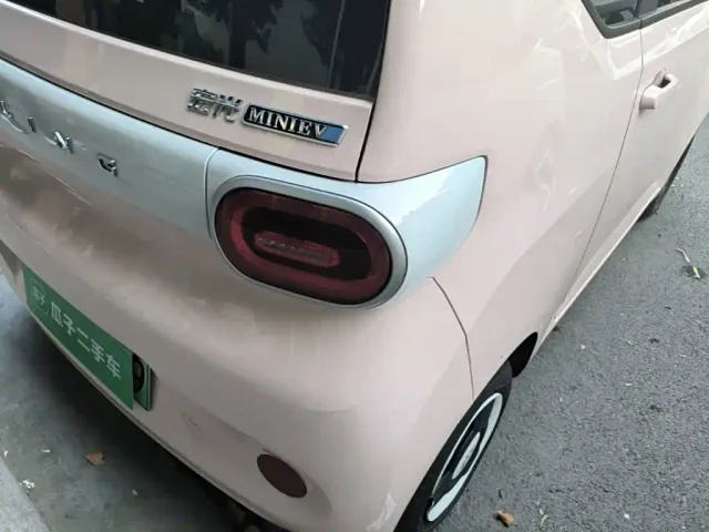 Wuling Hongguang Mini EV — Фото автомобиля 7