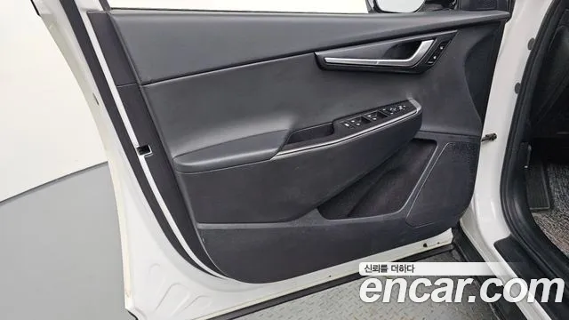Kia EV6 — Фото автомобиля 23