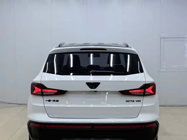 Jetta VS5 — Фото автомобиля 5
