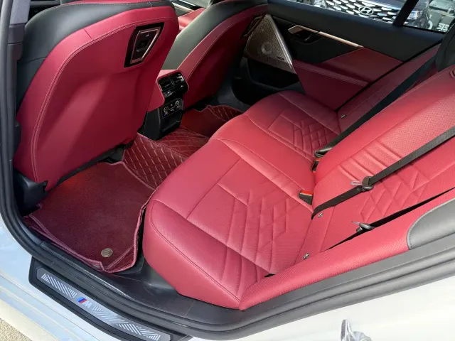 BMW 5 Series — Фото автомобиля 14