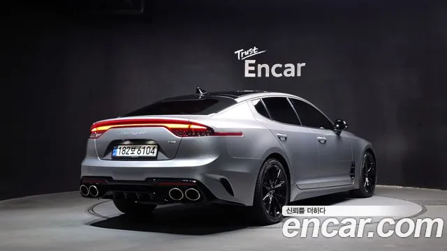 Kia Stinger — Фото автомобиля 2