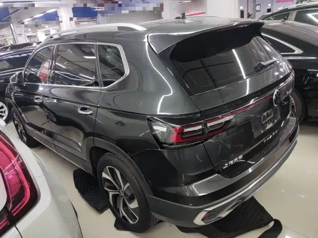 Volkswagen Tharu — Фото автомобиля 4
