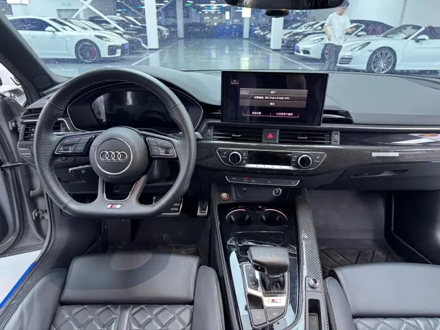 Audi S4 — Фото автомобиля 13