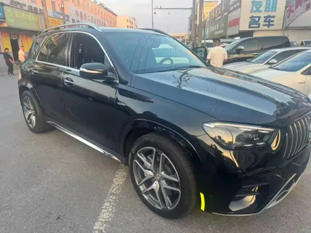 Mercedes-Benz GLE-Class AMG — Фото автомобиля 4