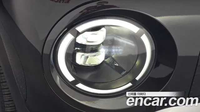 Hyundai Casper Casper Electric — Фото автомобиля 7