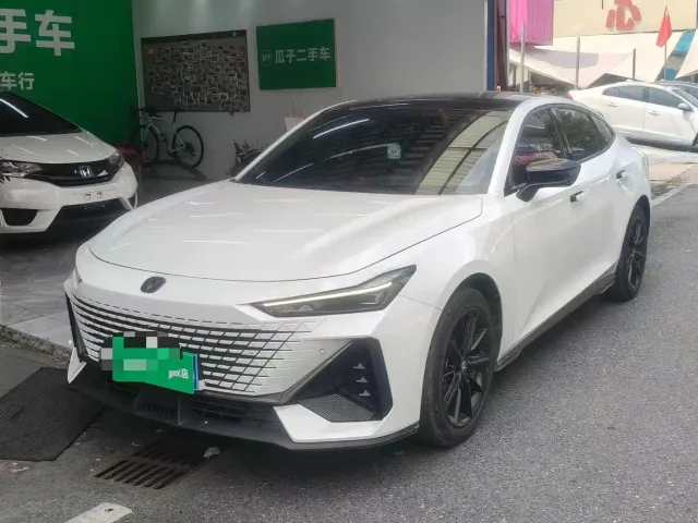 Фотография автомобиля — Changan UNI-V