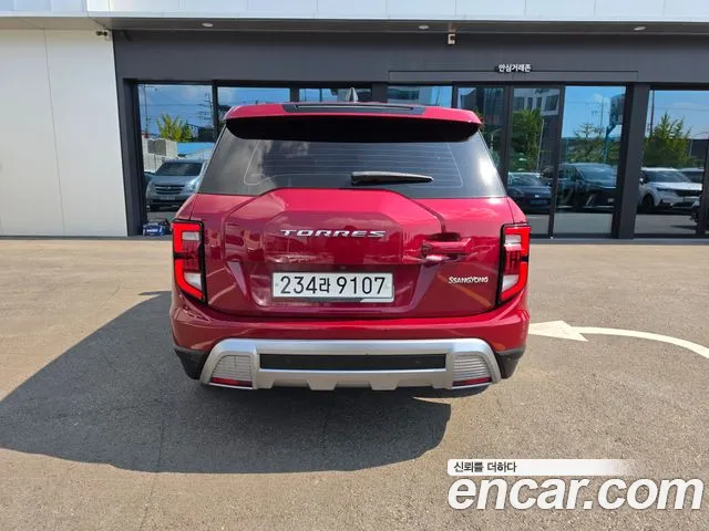 KGM Torres — Фото автомобиля 3