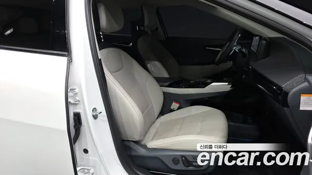 Kia EV6 — Фото автомобиля 8