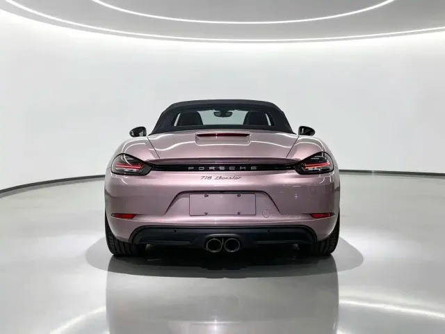 Porsche 718 — Фото автомобиля 5