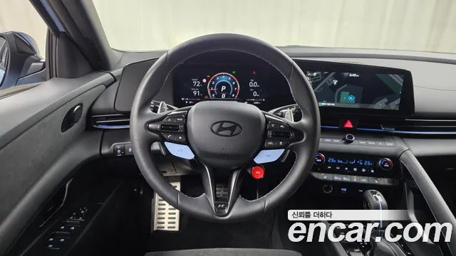 Hyundai AVANTE — Фото автомобиля 13