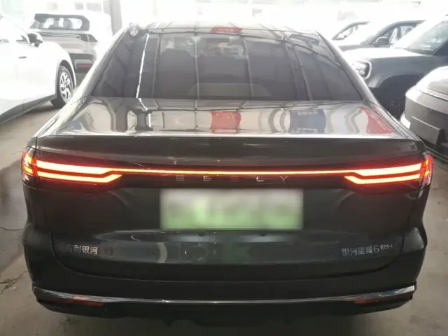 Geely Galaxy Stellar 6 — Фото автомобиля 5