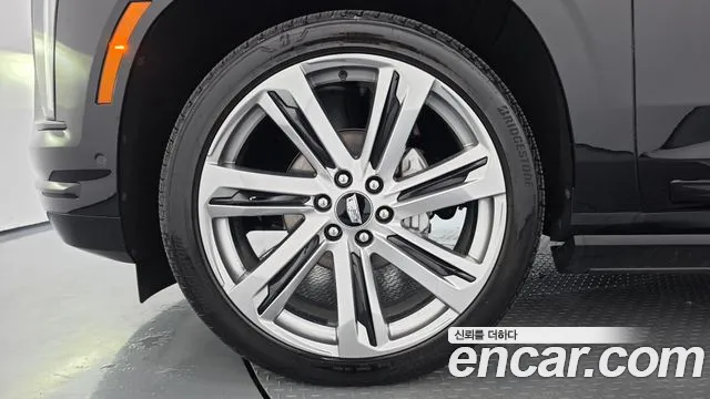 Cadillac Escalade Escalade 5 поколение — Фото автомобиля 4
