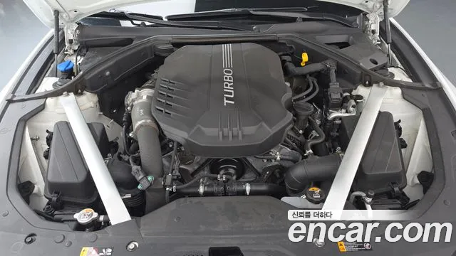 Genesis G70 New — Фото автомобиля 9