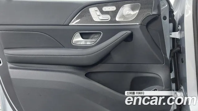 Mercedes-Benz GLE-Class — Фото автомобиля 15