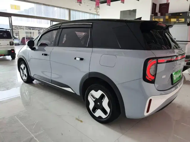 ARCFOX Arcfox Koala 2023 Family Edition Pro — Фото автомобиля 4