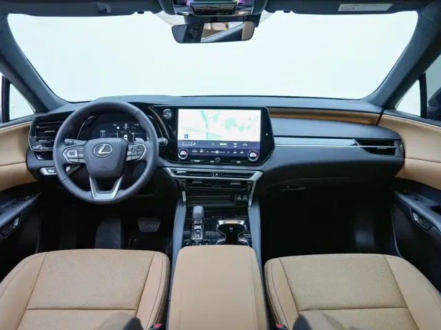 Lexus RX — Фото автомобиля 9