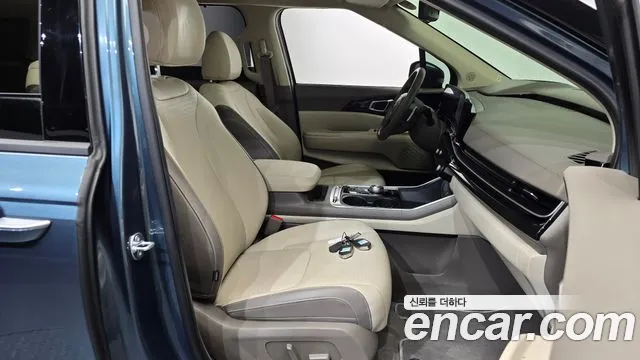 Kia Carnival 4th Gen — Фото автомобиля 16