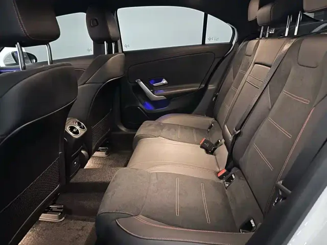 Mercedes-Benz A-Class — Фото автомобиля 8