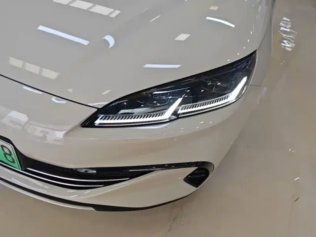 BYD Seal 06 — Фото автомобиля 23