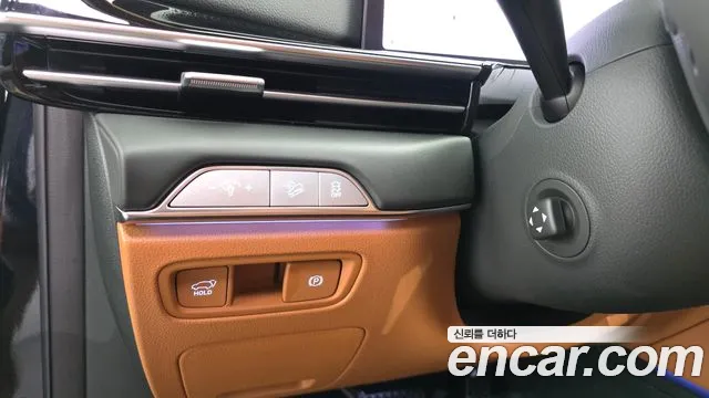 Genesis GV80 — Фото автомобиля 19