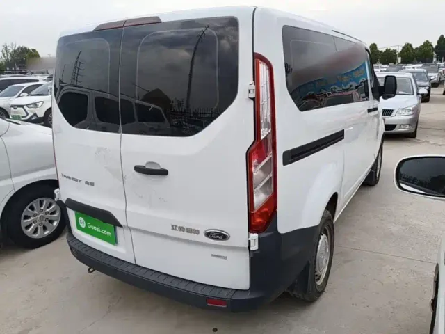 Ford Transit 2019 2.0T Gasoline Multi-Purpose Commercial Vehicle Short Wheelbase Low Roof 6-Seater China VI — Фото автомобиля 6