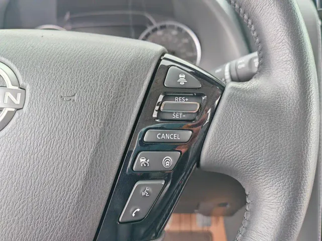 Nissan Patrol — Фото автомобиля 23
