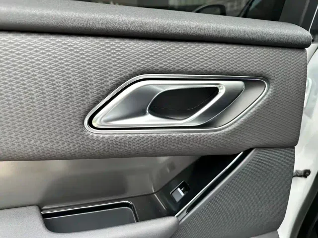 Land Rover Range Rover Velar — Фото автомобиля 19