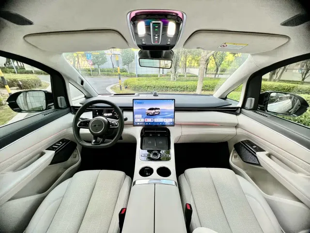 Geely Galaxy V900 — Фото автомобиля 7
