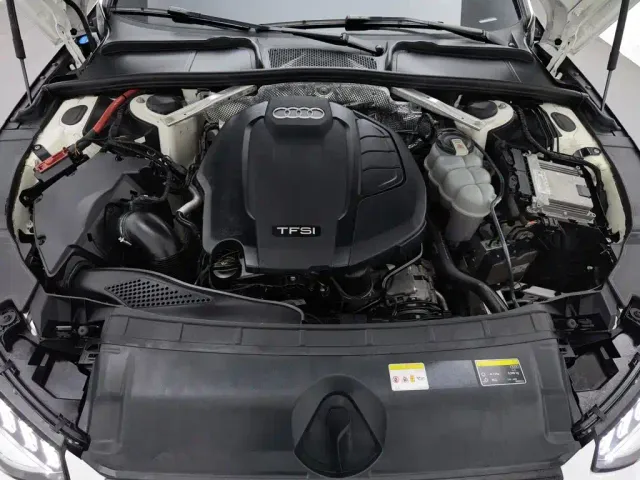 Audi A4L — Фото автомобиля 6