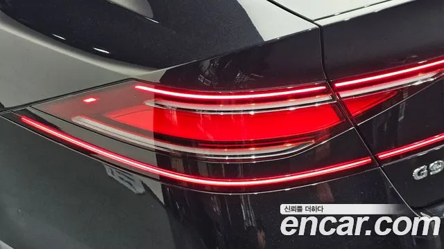 Genesis G90 Бензин 3.5 турбо AWD — Фото автомобиля 20