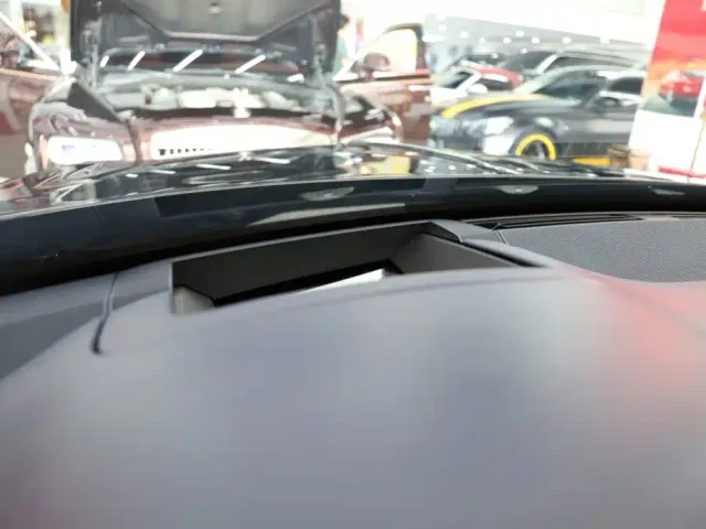 Bentley Flying Spur — Фото автомобиля 27