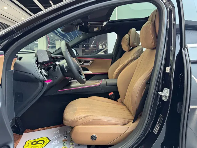 Mercedes-Benz E-Class — Фото автомобиля 7