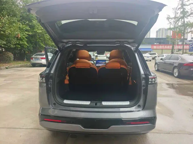 Dongfeng eπ 008 — Фото автомобиля 13