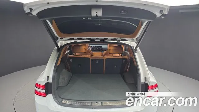 Genesis GV80 — Фото автомобиля 20
