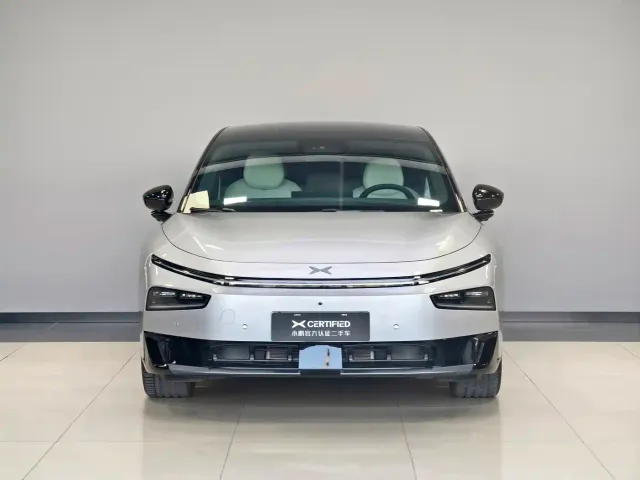 Xpeng P7+ — Фото автомобиля 2