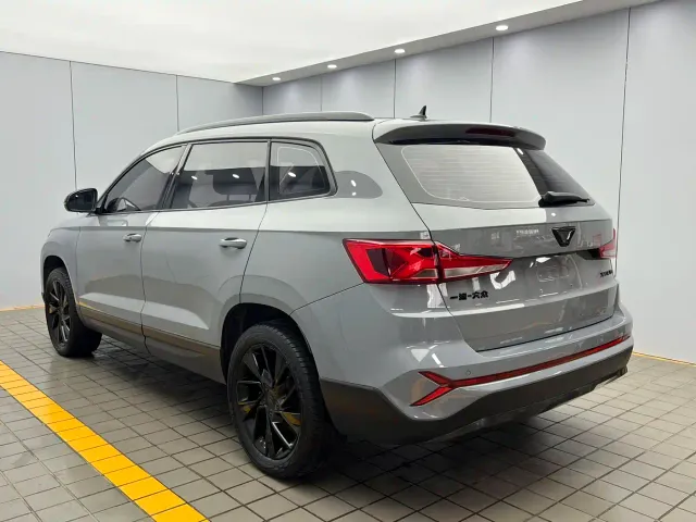 Jetta VS7 — Фото автомобиля 4