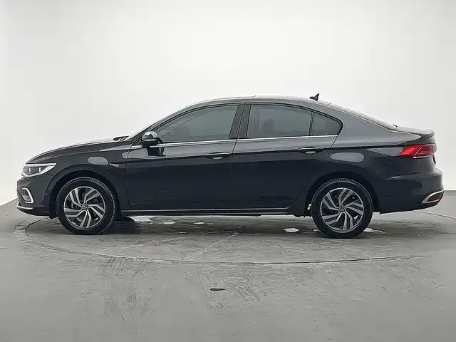 Volkswagen Bora — Фото автомобиля 3