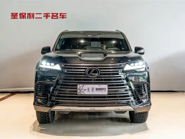 Lexus LX — Фото автомобиля 2