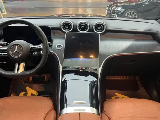 Mercedes-Benz GLC-Class — Фото автомобиля 11