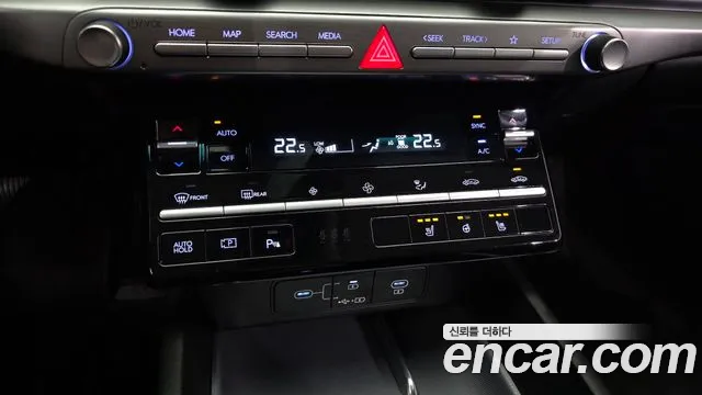 Hyundai Grandeur GN7 — Фото автомобиля 23