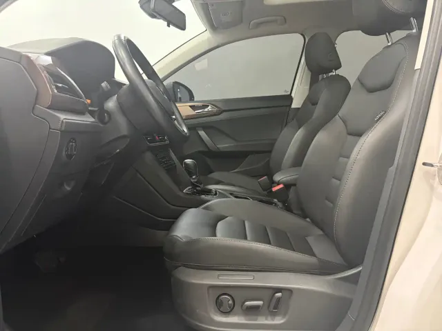 Volkswagen Tharu — Фото автомобиля 4