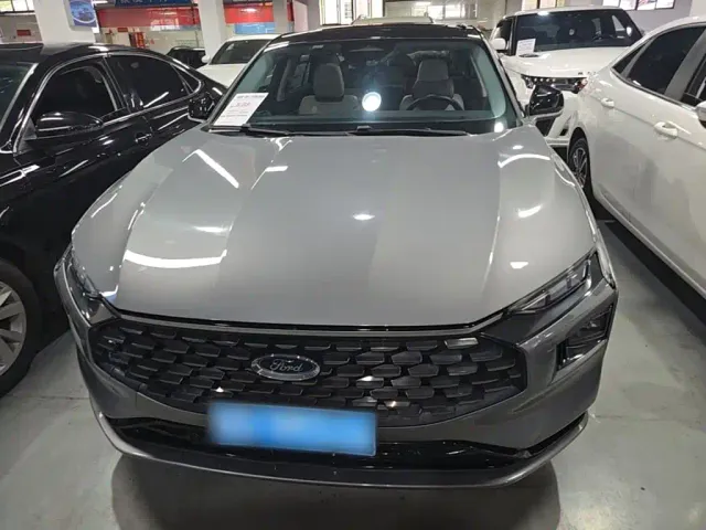 Ford Mondeo — Фото автомобиля 2