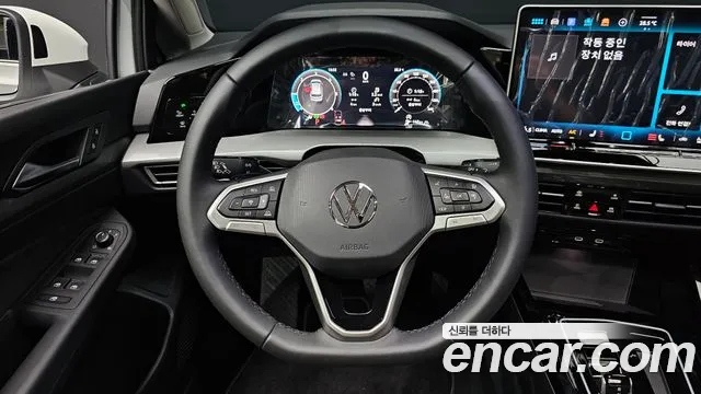 Volkswagen Golf Golf 8 поколение 2.0 TDI Prestige — Фото автомобиля 14