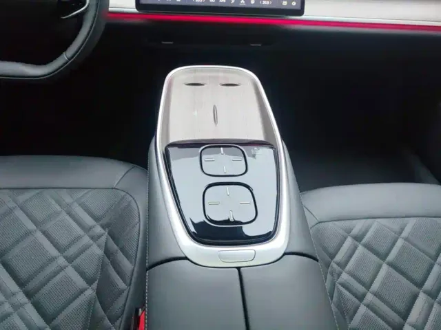 Changan Qiyuan A07 — Фото автомобиля 16