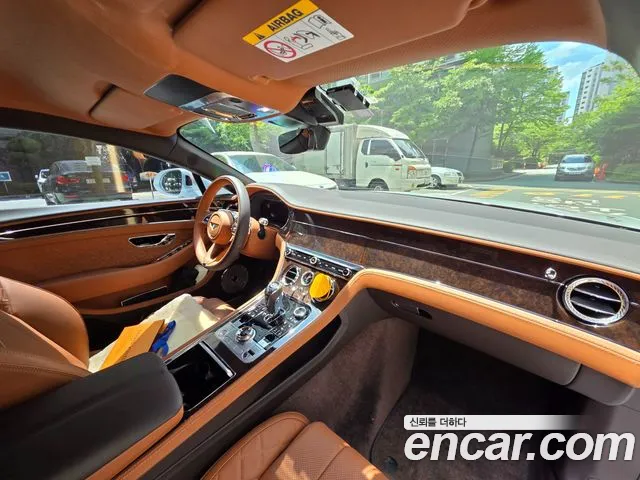 Bentley Continental — Фото автомобиля 6