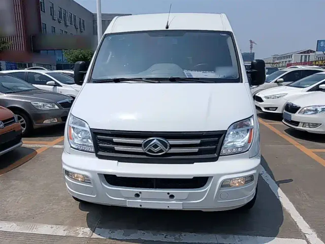 Maxus Xintu V80 — Фото автомобиля 2