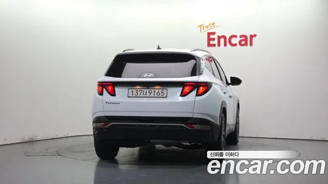 Hyundai Tucson Tucson (NX4) Дизель 2.0 2WD — Фото автомобиля 4